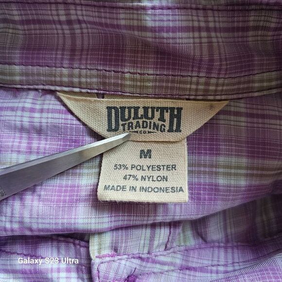 Duluth trading co womens Sz M purple plaid long sleeve top - Picture 6 of 6